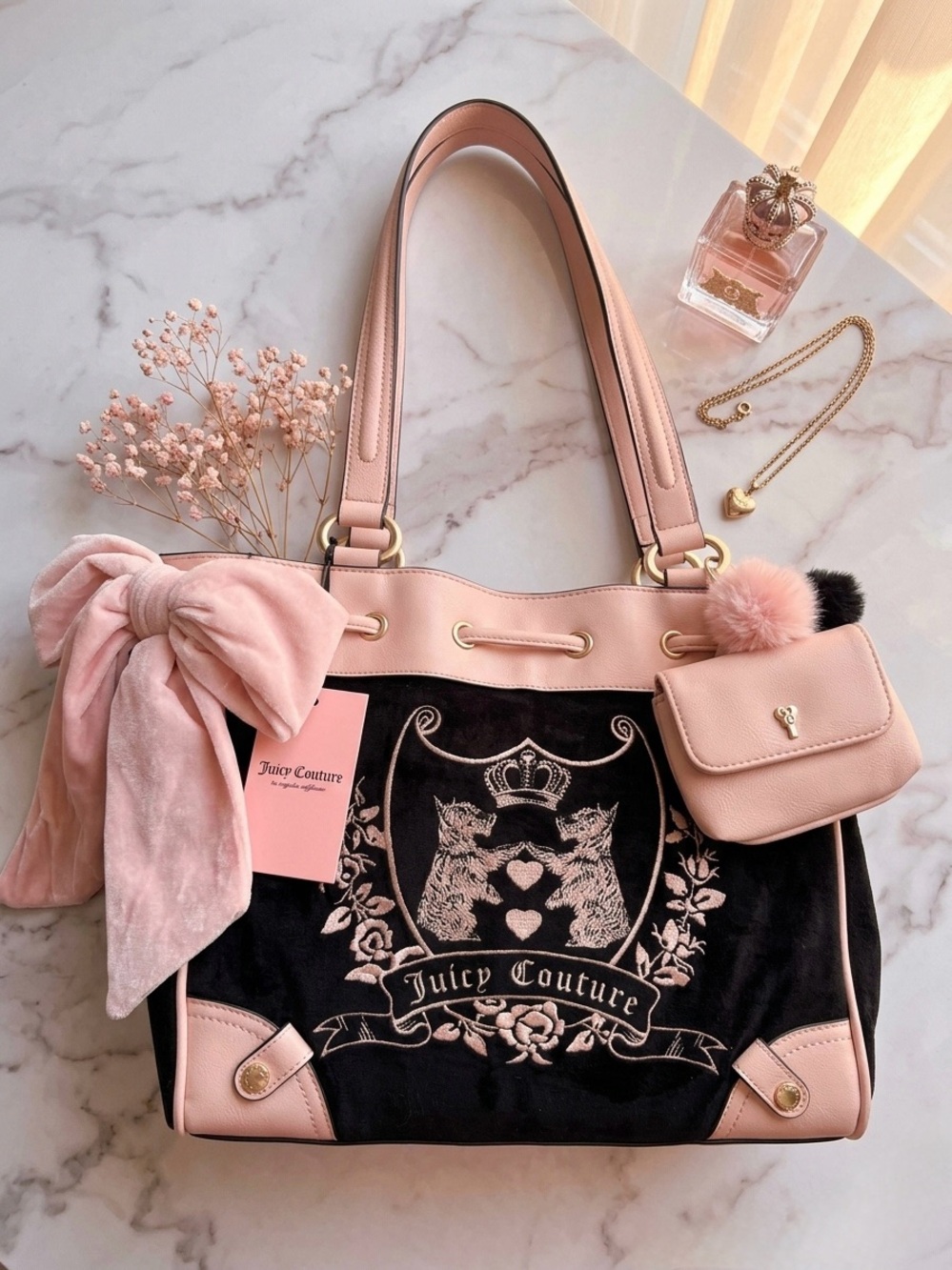 Rare Juicy Couture Liquorice New Love Chapter Tote - Picture 1 of 4